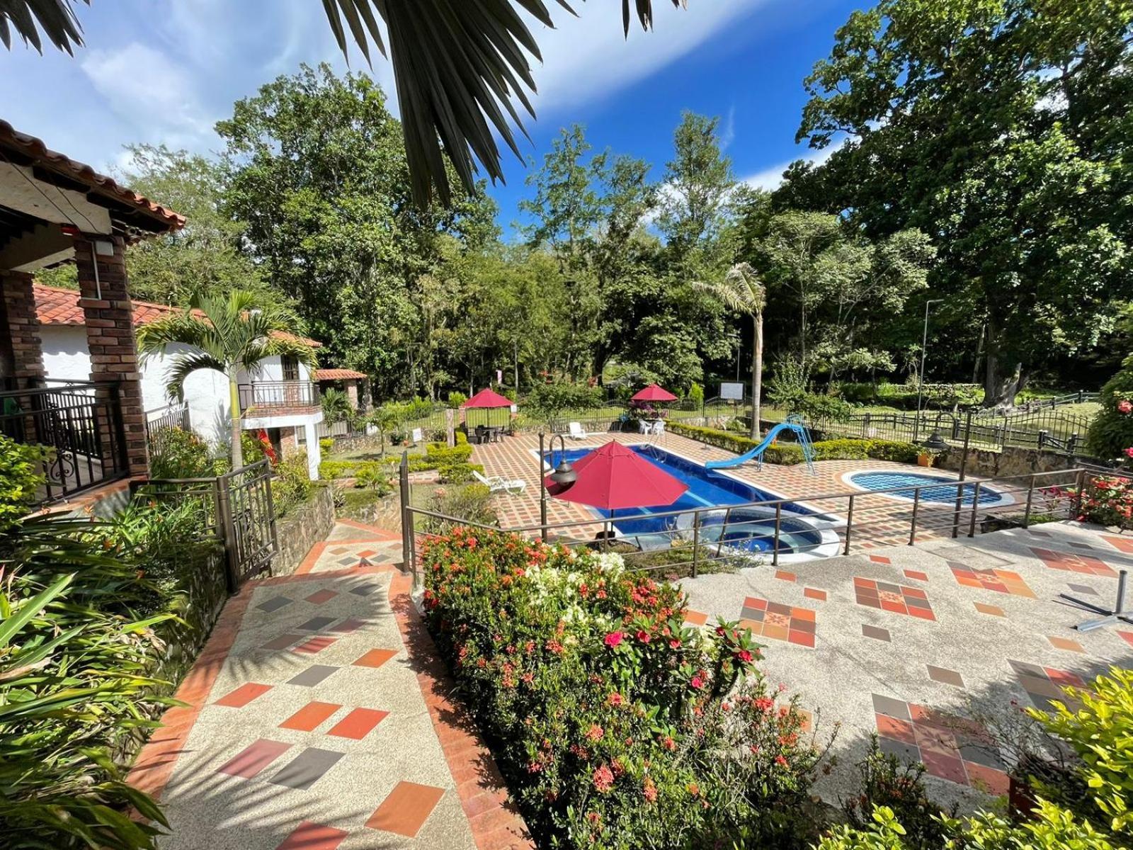Rancho San Luis, Páramo Exterior foto